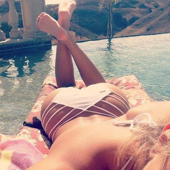 these_girls_rock_great_butts