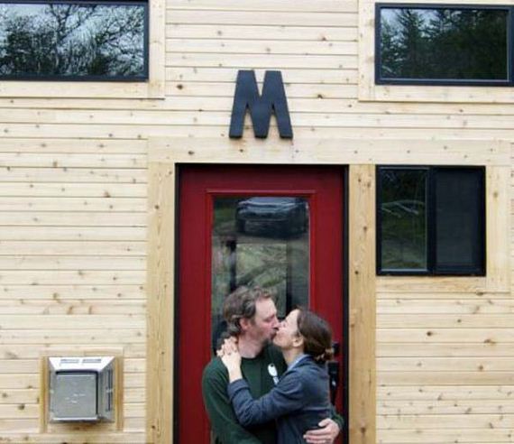 tiny-house-cabin