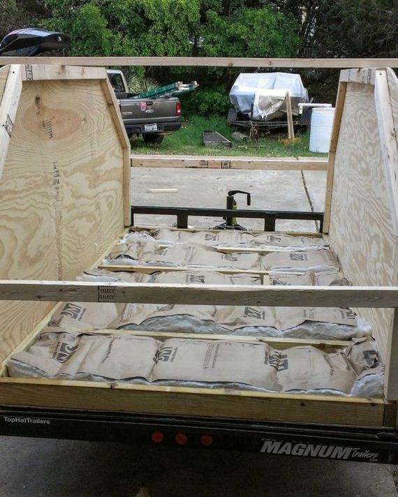 tiny_camping_trailer