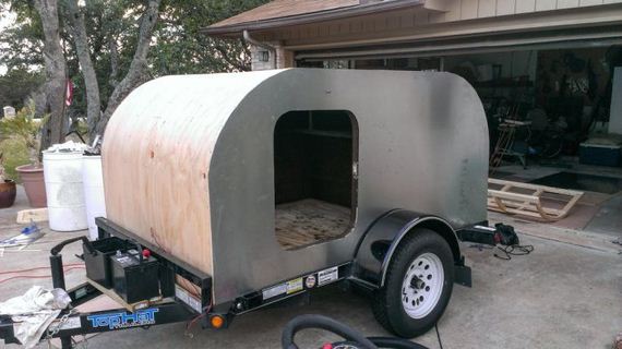 tiny_camping_trailer