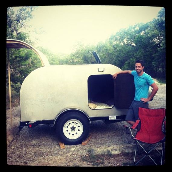 tiny_camping_trailer