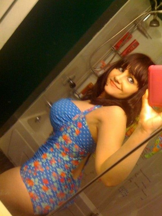 tribute_hot_girls_meat_bones
