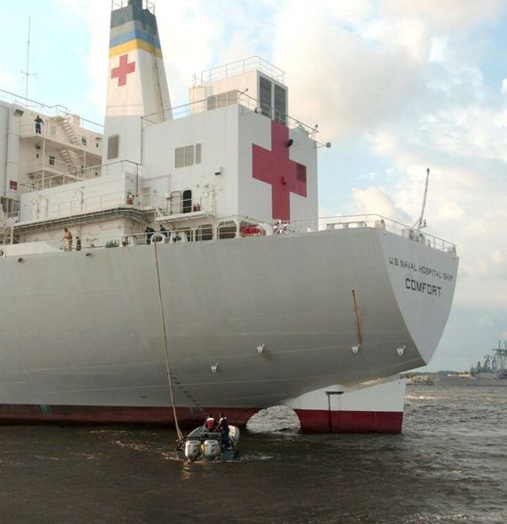 usns_mercy_comfort