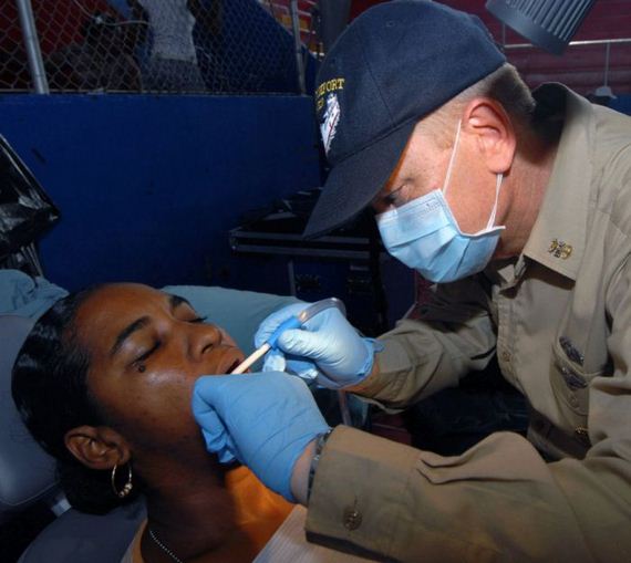 usns_mercy_comfort
