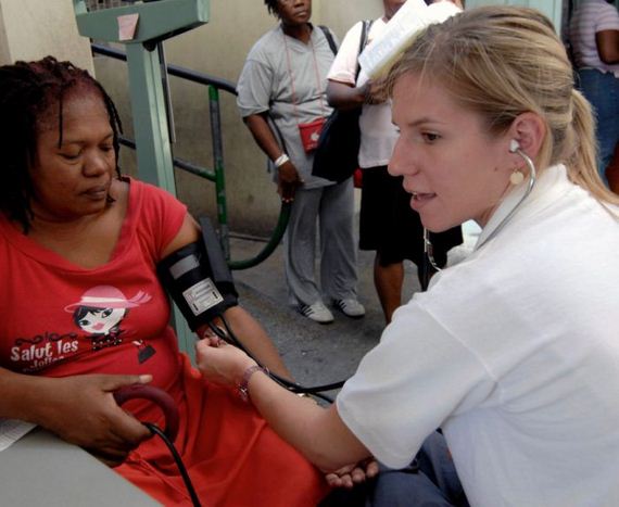usns_mercy_comfort