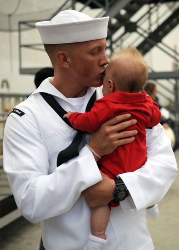 usns_mercy_comfort