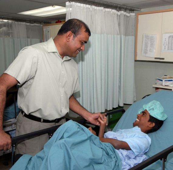 usns_mercy_comfort