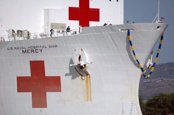usns_mercy_comfort