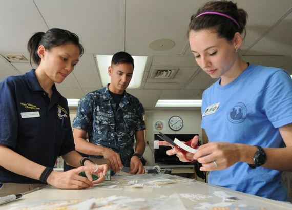 usns_mercy_comfort