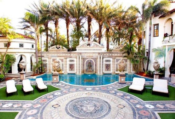 versace_mansion