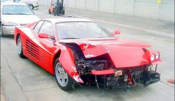 wreck_ferrari