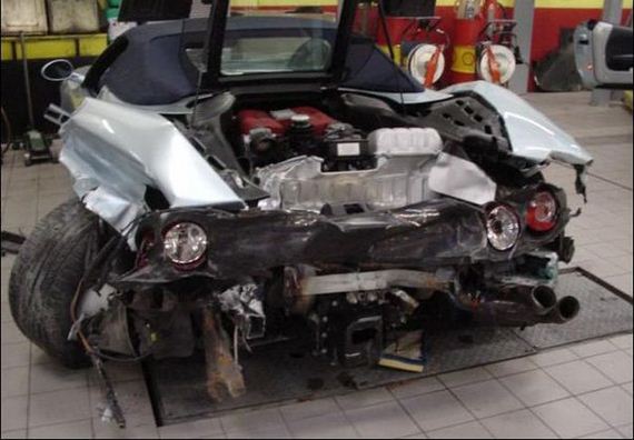 wreck_ferrari