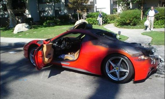 wreck_ferrari