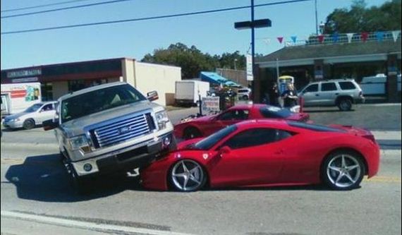 wreck_ferrari