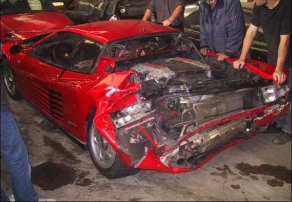 wreck_ferrari