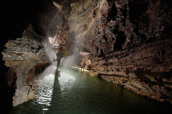 Worlds-Deepest-Cave