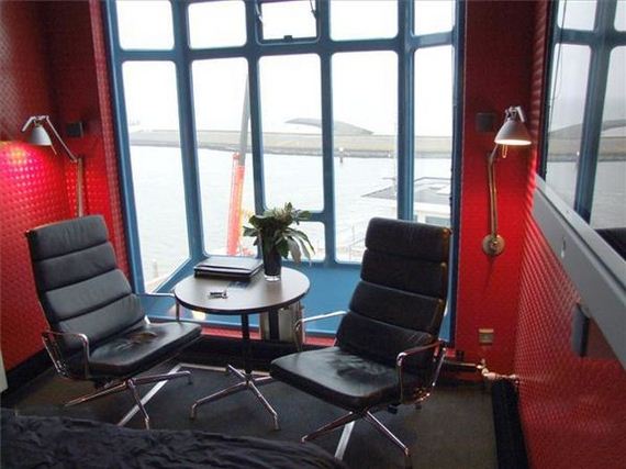 crane_hotel