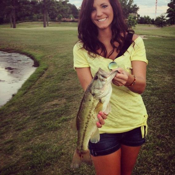 hot-girls-fishing-part2