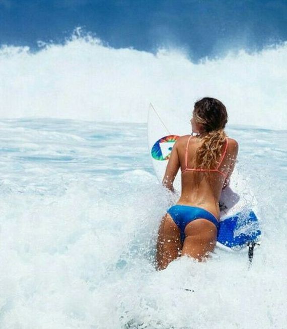 hot-surfing-girls