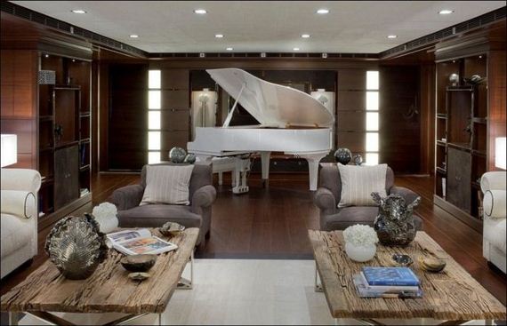 luxury_yacht