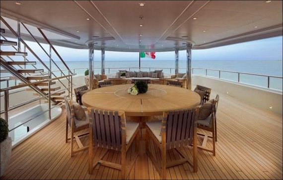 luxury_yacht