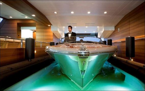 luxury_yacht