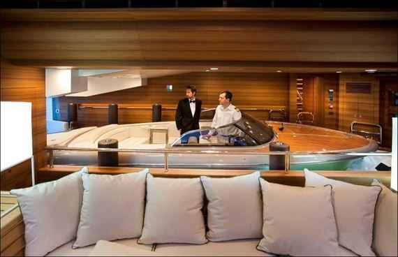 luxury_yacht