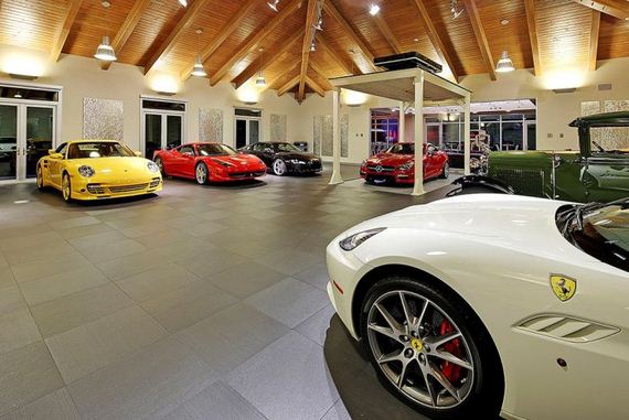 mansion_garage