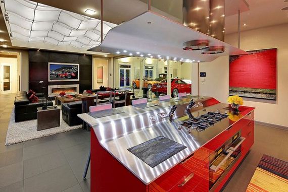 mansion_garage