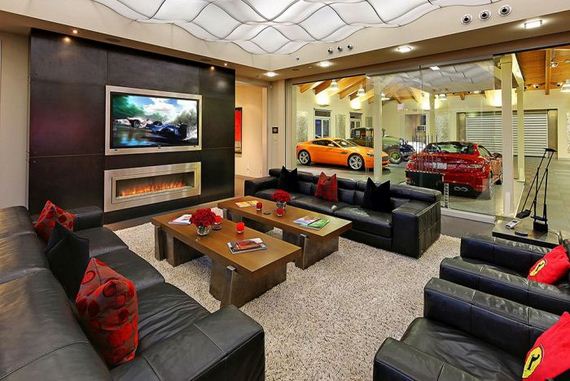 mansion_garage