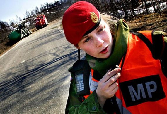 norwegian_military_girl