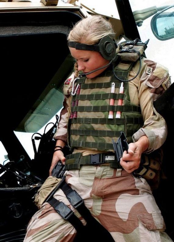 norwegian_military_girl