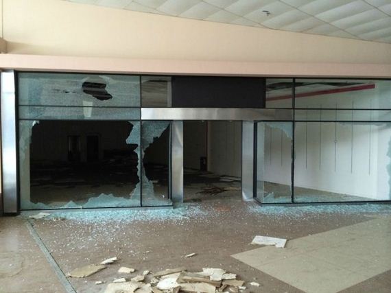 rolling_acres_mall