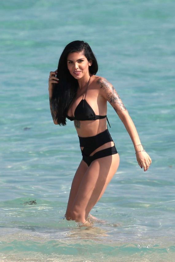 Cami-Li-in-Black