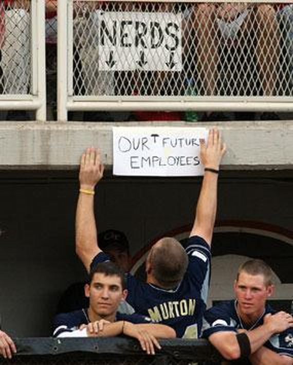 Holding-Funniest-Sports-Signs