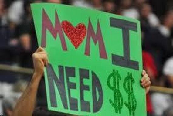 Holding-Funniest-Sports-Signs