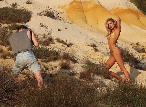 Kimberley-Garner-Does