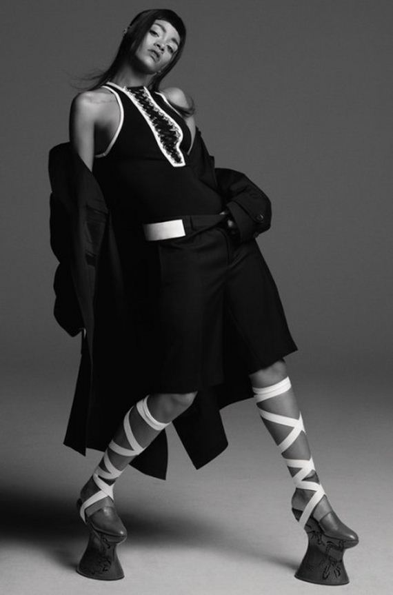 RIHANNA-FOR