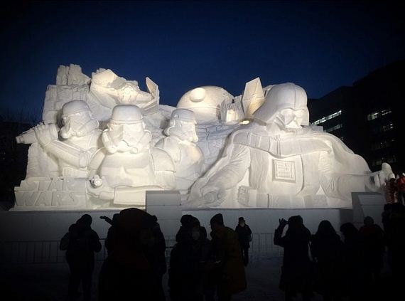 Star-Wars-Snow-Sculpture