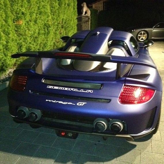 beautiful_cars_wild