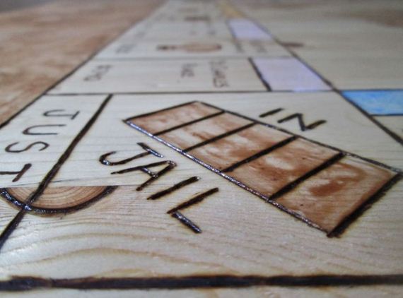 board-monopoly-table