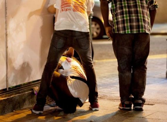 british_young_drinkers