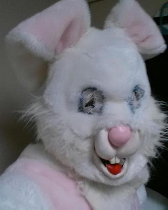 bunny-creepy