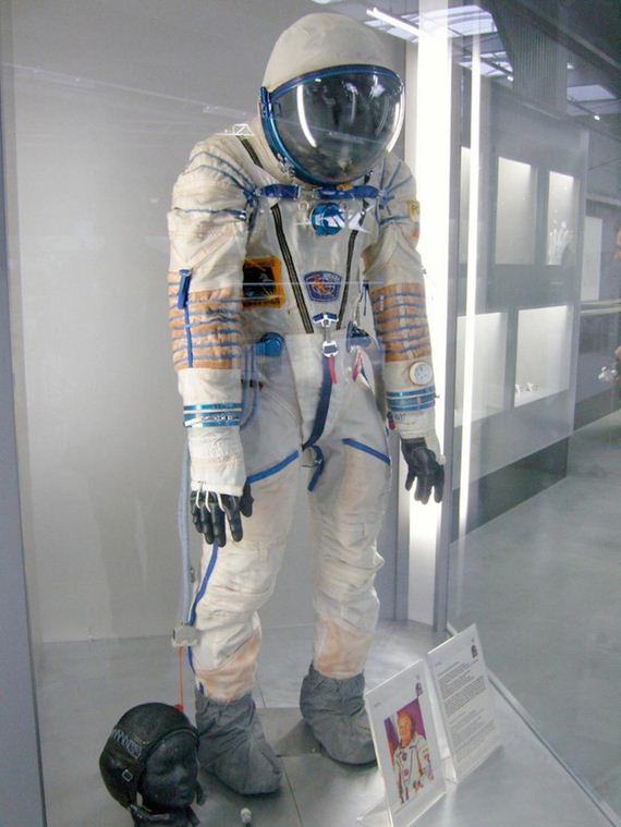 check-out-the-evolution-of-the-space-suit