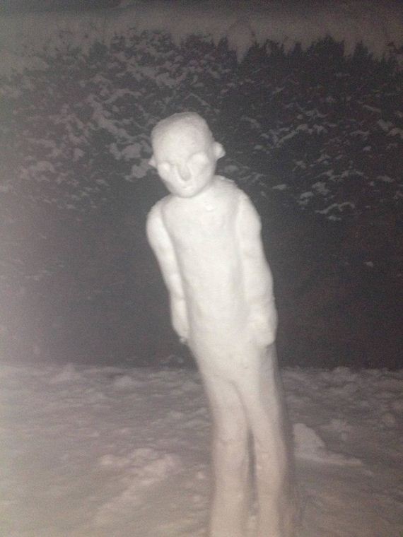creepy-snowmen