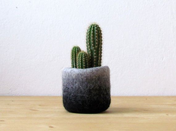 felt-vase