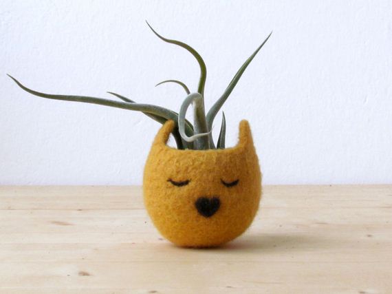 felt-vase