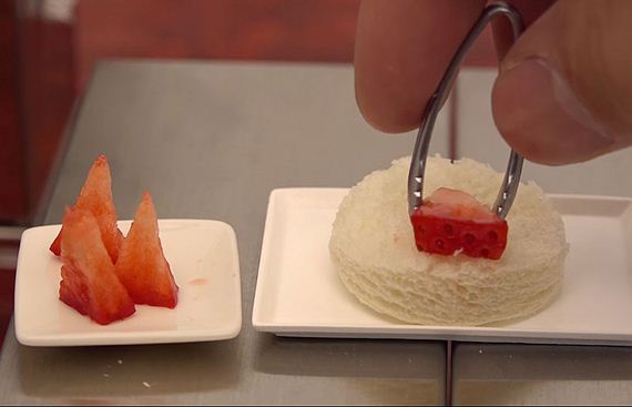 food-kitchen-tiny