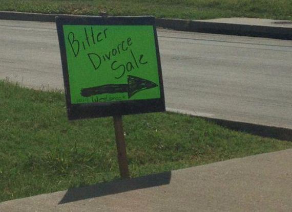 garage-sale-signs
