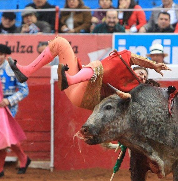 gored_bullfighter